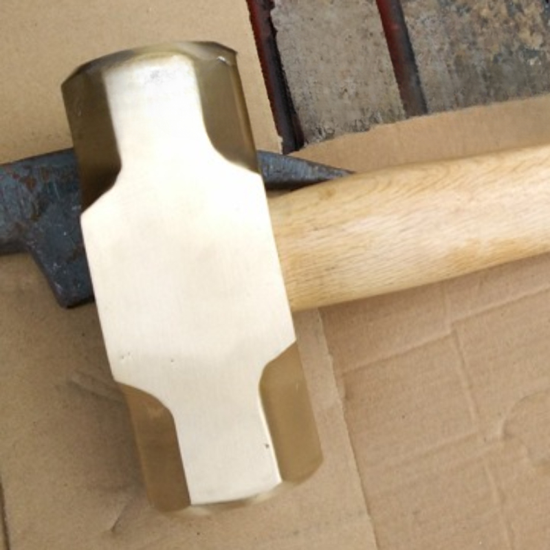 Marteau octogonal en laiton av - Home Improvement Services avis et prix
